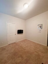 Building Photo - 14211 Alberta Spruce Ln