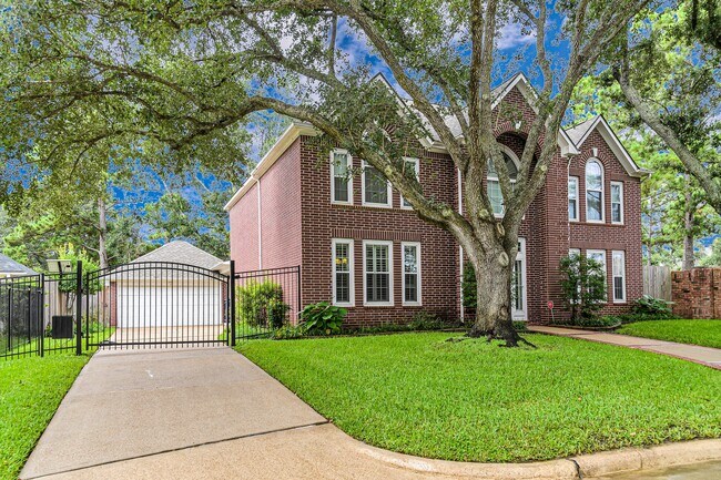 Foto del edificio - 902 Fairgate Dr