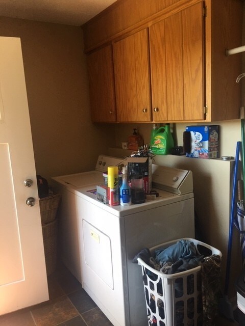 Building Photo - Duplex in growing Boiling Springs