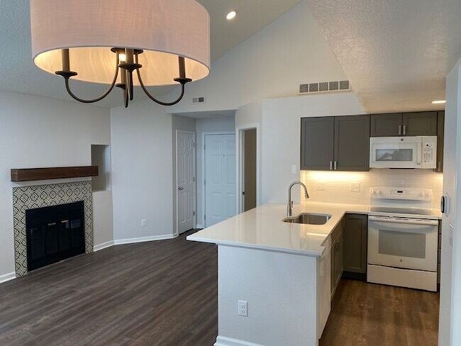 Photo - Bright Two Bedroom Condo at Powderhorn