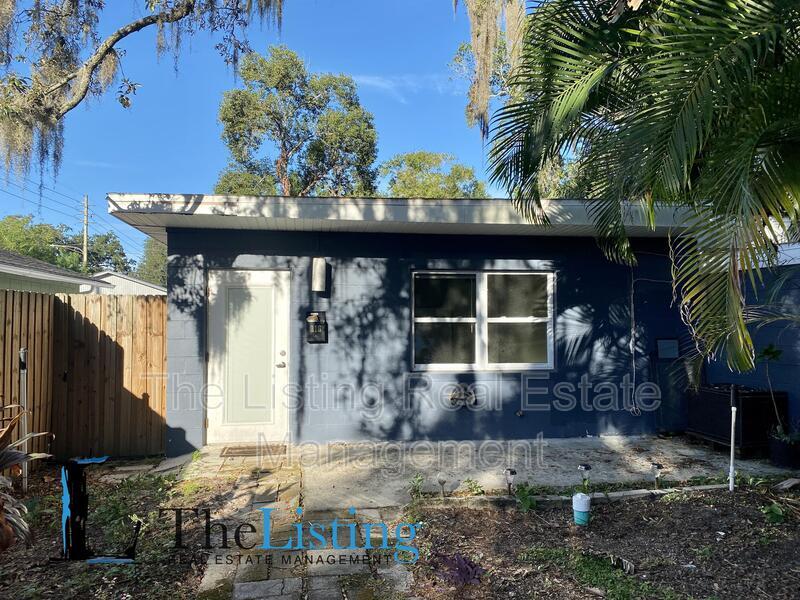 Primary Photo - 316 S Lawsona Blvd