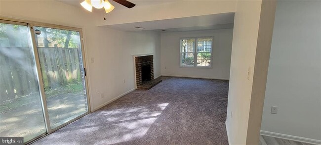 Building Photo - 4906 Savoy Pl
