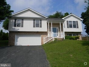 Building Photo - 103 Turtleback Ct