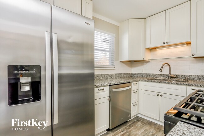 Foto del edificio - 105 Briarcliff Dr