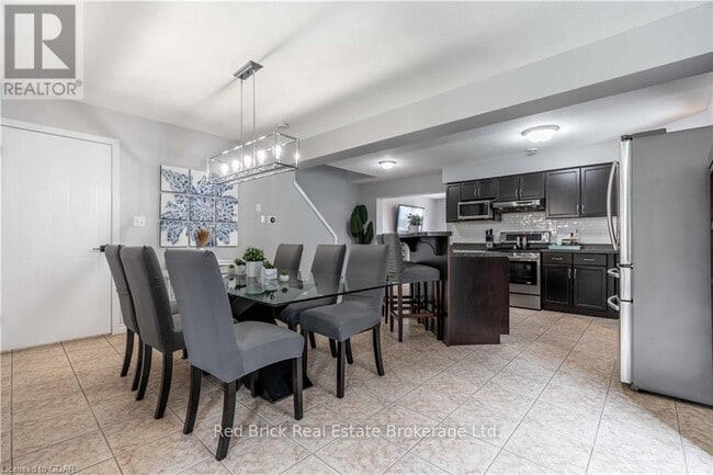 Building Photo - 20 Shackleton Dr