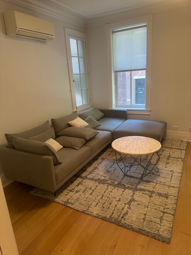 Living room - 30 Downing St