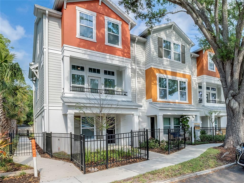 Foto principal - 840 N Thornton Ave