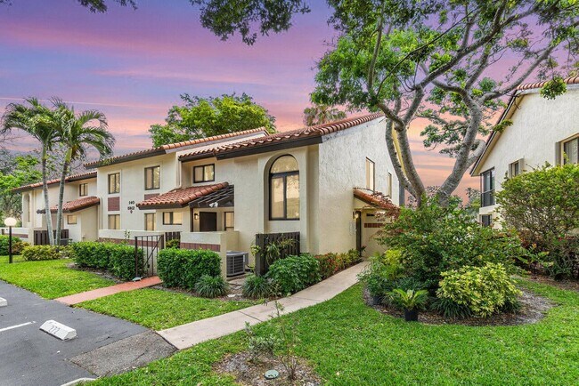 Foto del edificio - 5912 S End Lake Dr