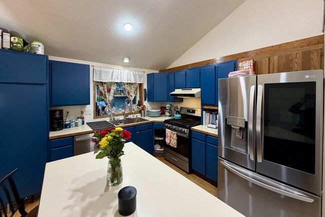 Foto del edificio - 1030 NE Coco Ct