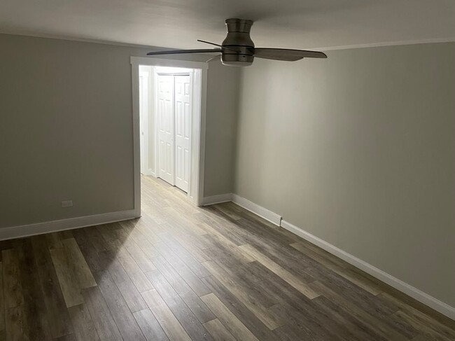 Foto del edificio - 1601 E Strasburg Rd