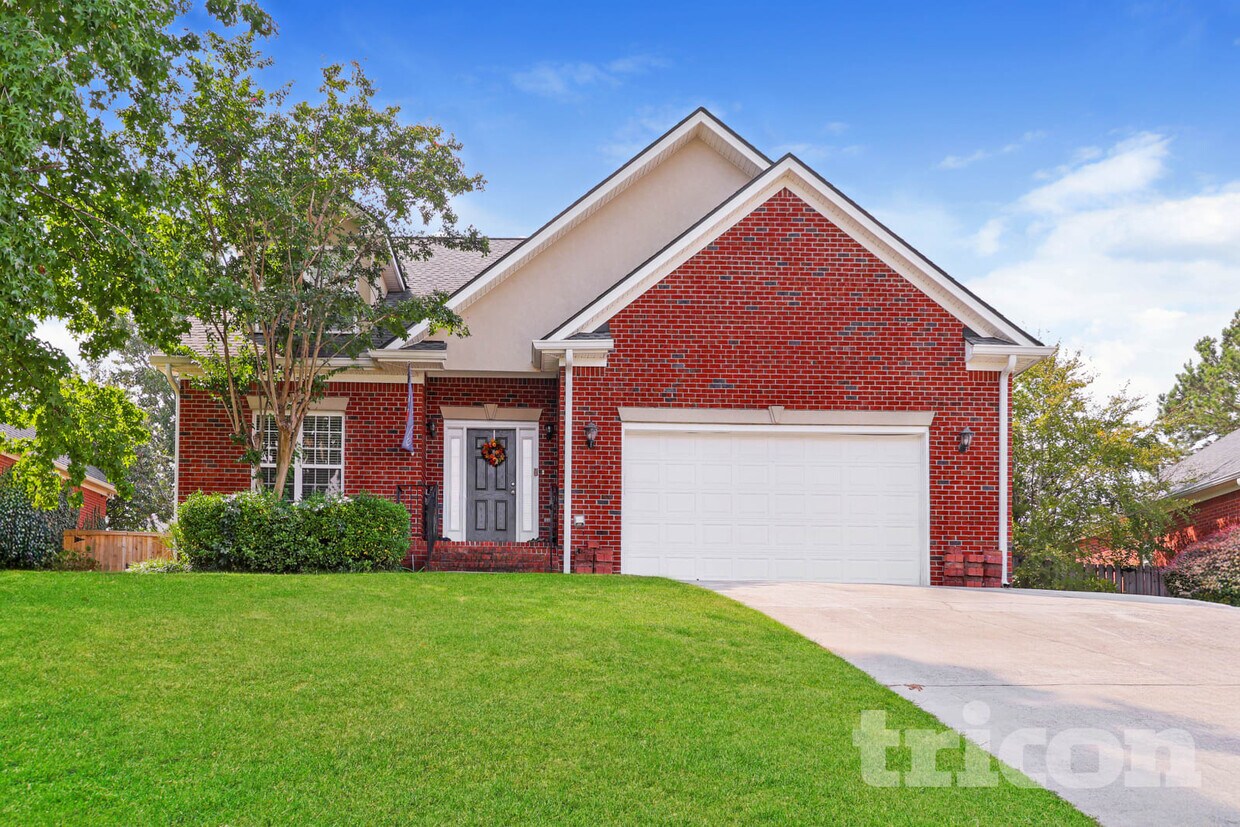 Foto principal - 4884 Somerset Dr