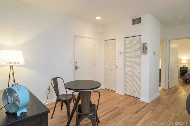 Building Photo - 1521 Lenox Ave