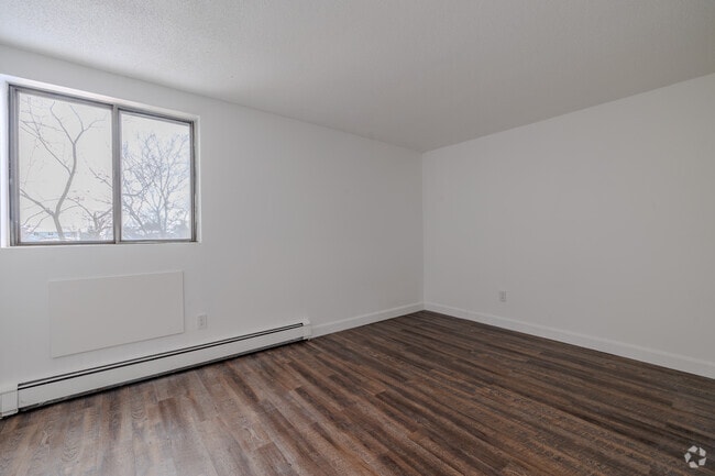 2BR, 1BA - 950 SF - Bedroom - Webster Apartments
