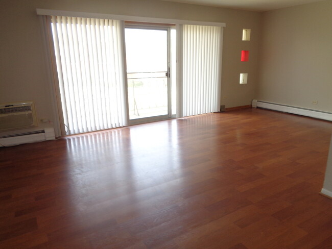 Foto del edificio - 5818 107th St