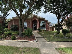 Building Photo - 11266 Round Mountain Dr
