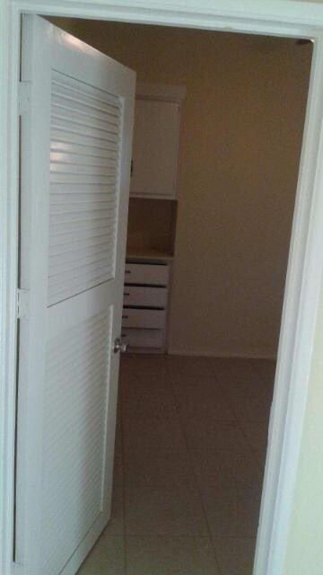 Foto del edificio - 1702 Shamrock Way