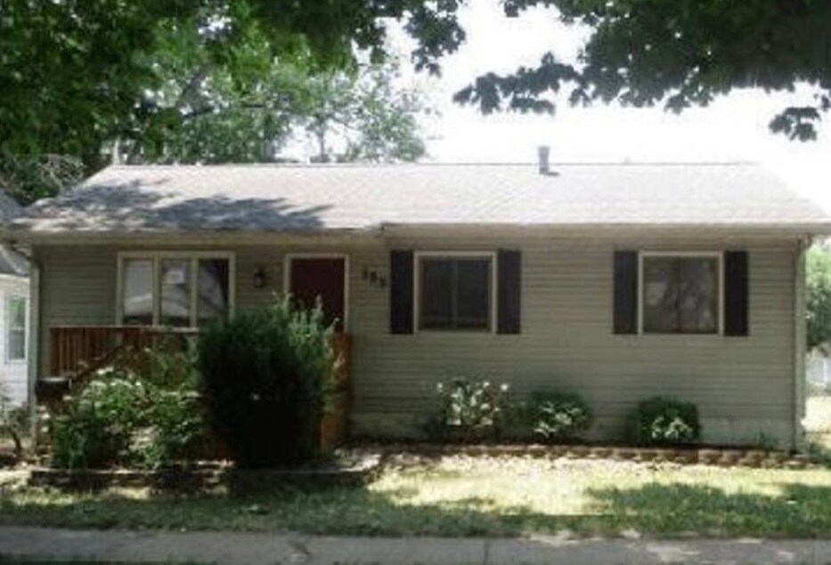 155 N 8th Ave, Kankakee, IL 60901 House Rental in Kankakee, IL