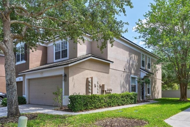 Building Photo - 4920 Pond Ridge Dr