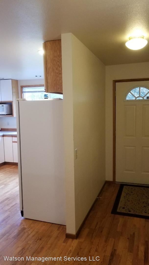 Building Photo - 3 br, 1 bath House - 27322 Rowell Hill Rd