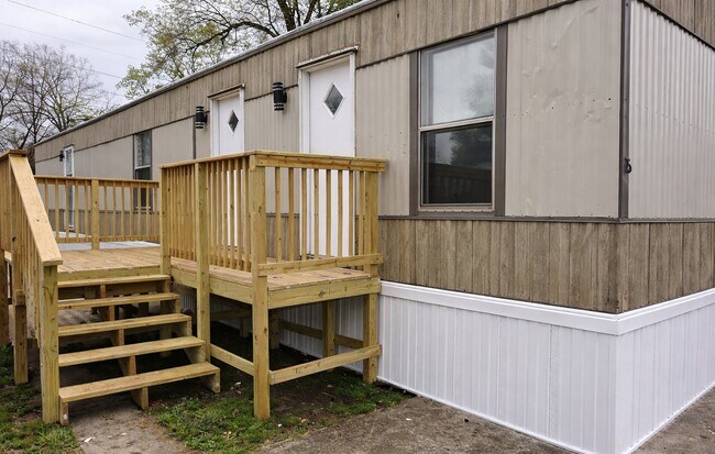 Foto del edificio - 25 Deerwood Park