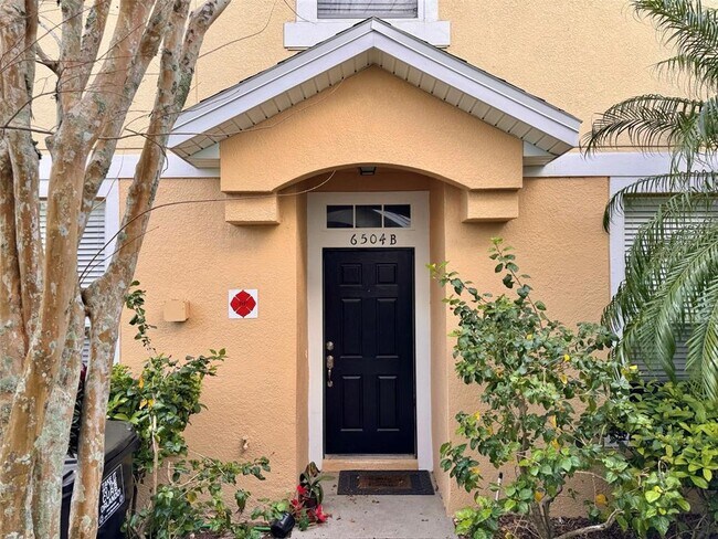 Foto del edificio - 6504 S Goldenrod Rd