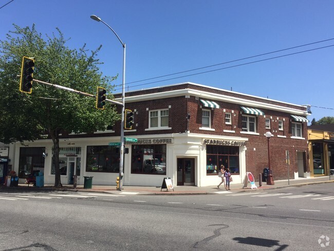 Building Photo - 3804 S Edmunds St