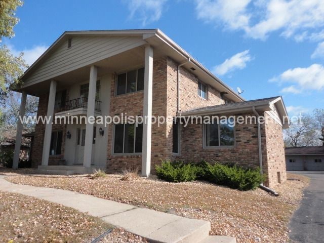 Primary Photo - 4200 Valley View Rd