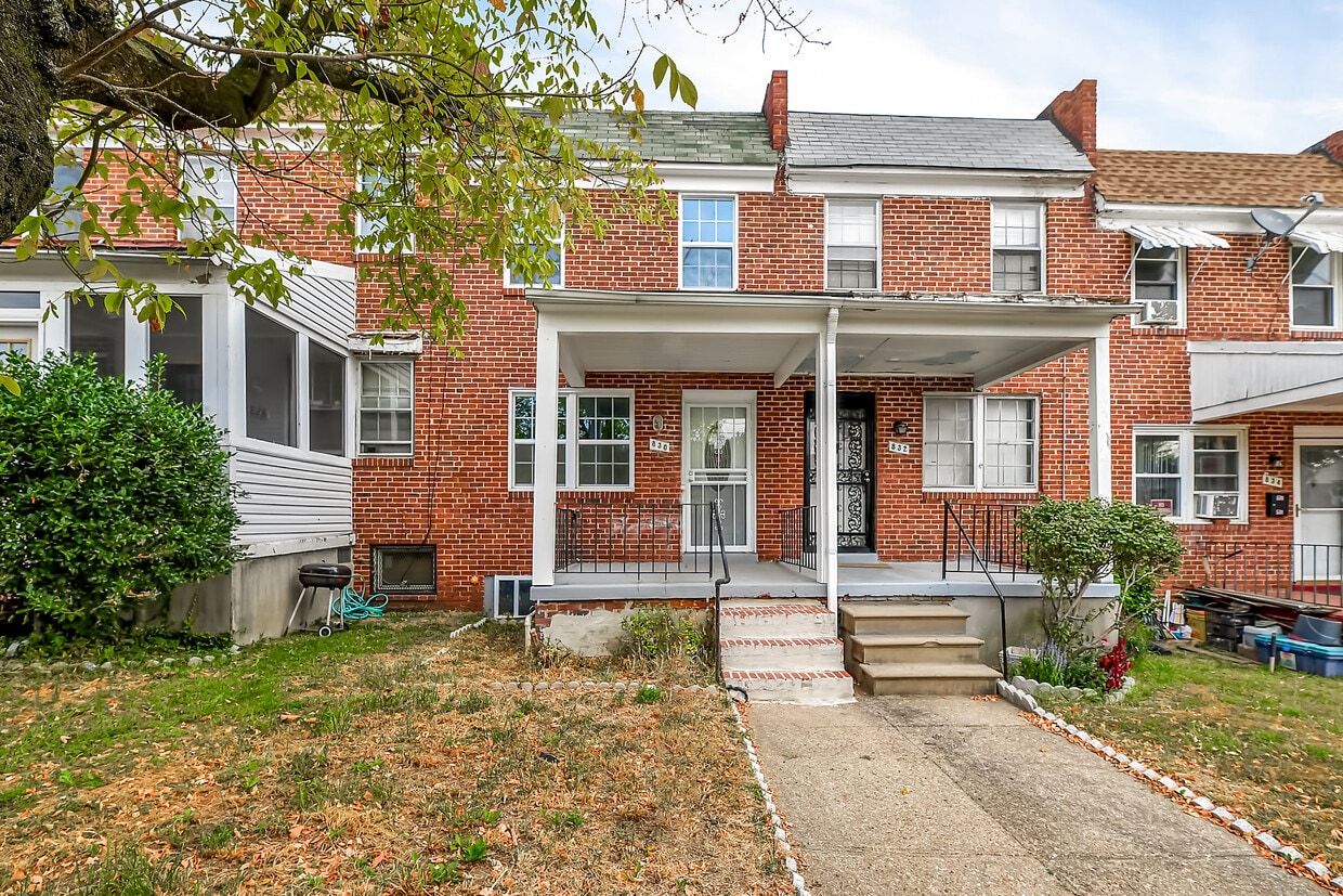 Updated townhome located in Baltimore City! Townhome Rentals in