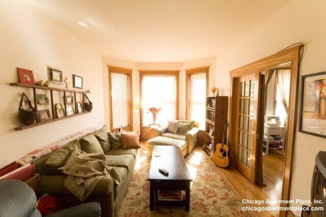 Foto del edificio - 854 W Waveland Ave