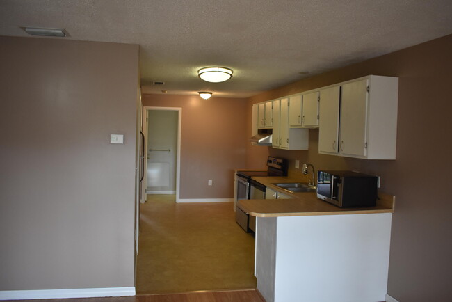 Foto del edificio - 2050 Oleander Blvd