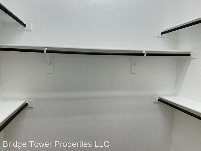 Building Photo - 2 br, 2 bath House - 1324 Pebblebrook Drive