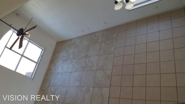 Foto del edificio - 3 br, 2 bath House - 504 Valle Cromo