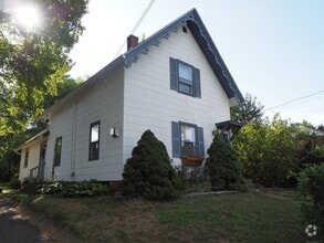 Building Photo - 87 Starkweather St