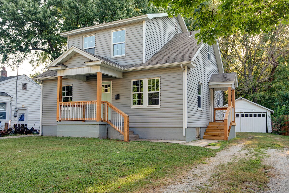 Foto principal - 1328 S Florence Ave
