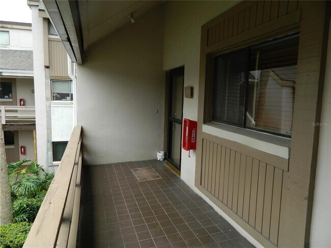 Foto del edificio - 266 Orienta Point St