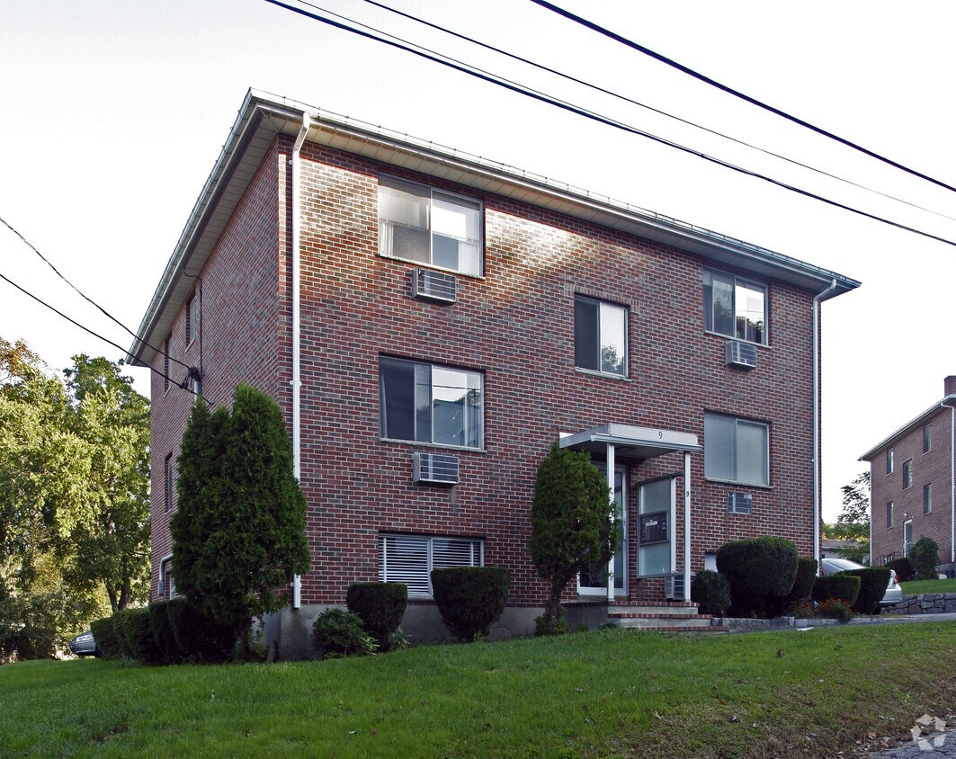 Foto del edificio - 1-9 Dunns Hill Rd