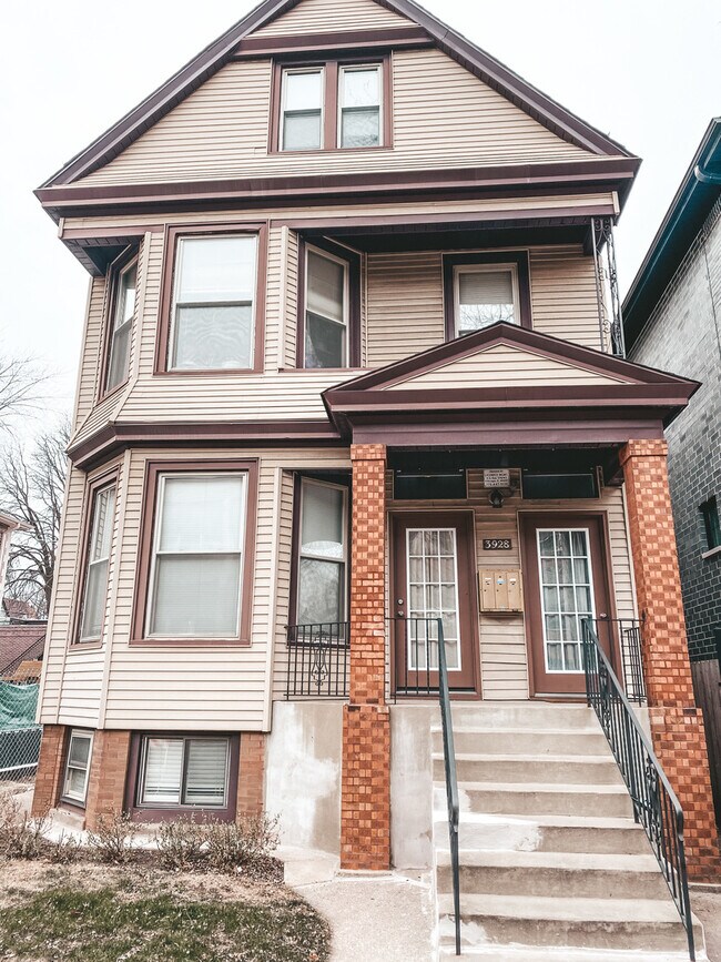 Foto del edificio - 3928 N Bell Ave