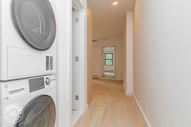 Building Photo - 419 Marcus Garvey Blvd