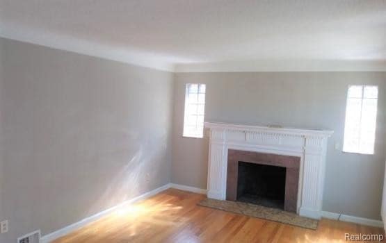 Building Photo - 17073 Ego Ave