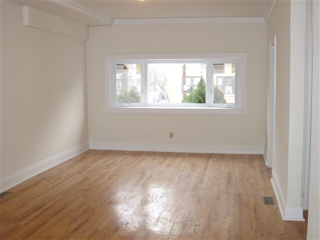 Primary Photo - 817 AVENUE C