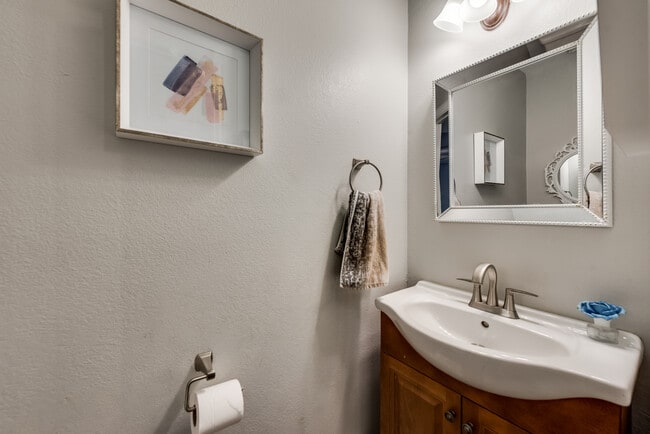 Building Photo - 4025 Southern Charm Ct