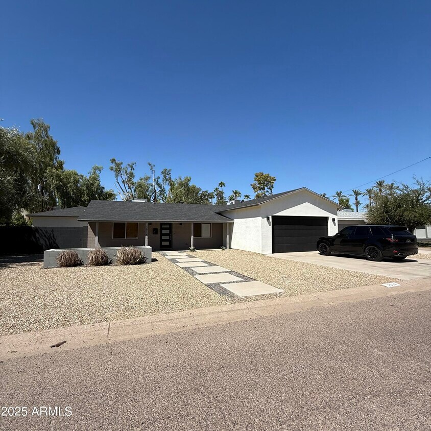 Foto principal - 2914 N 47th St