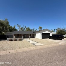 Building Photo - 2914 N 47th St