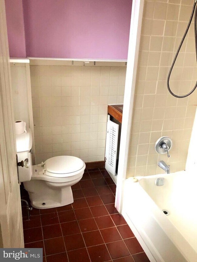 Foto del edificio - 5213 Greene St