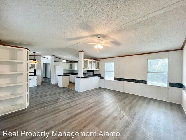 Foto del edificio - 3 br, 2 bath House - 22831 Grand Spring