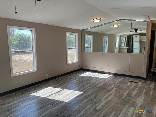 Building Photo - 148 Arthur Ln