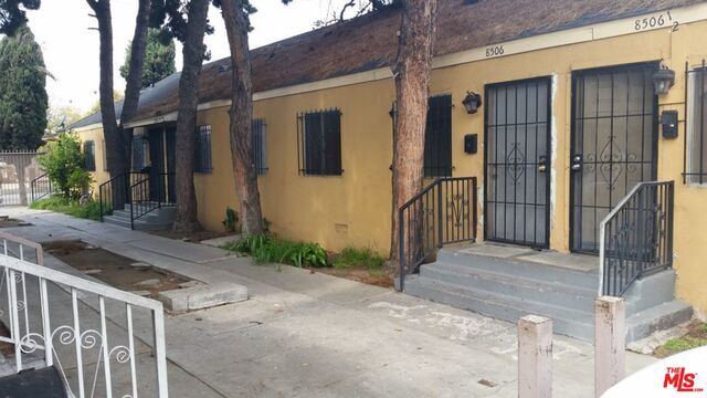 Foto del edificio - 8506 San Pedro St