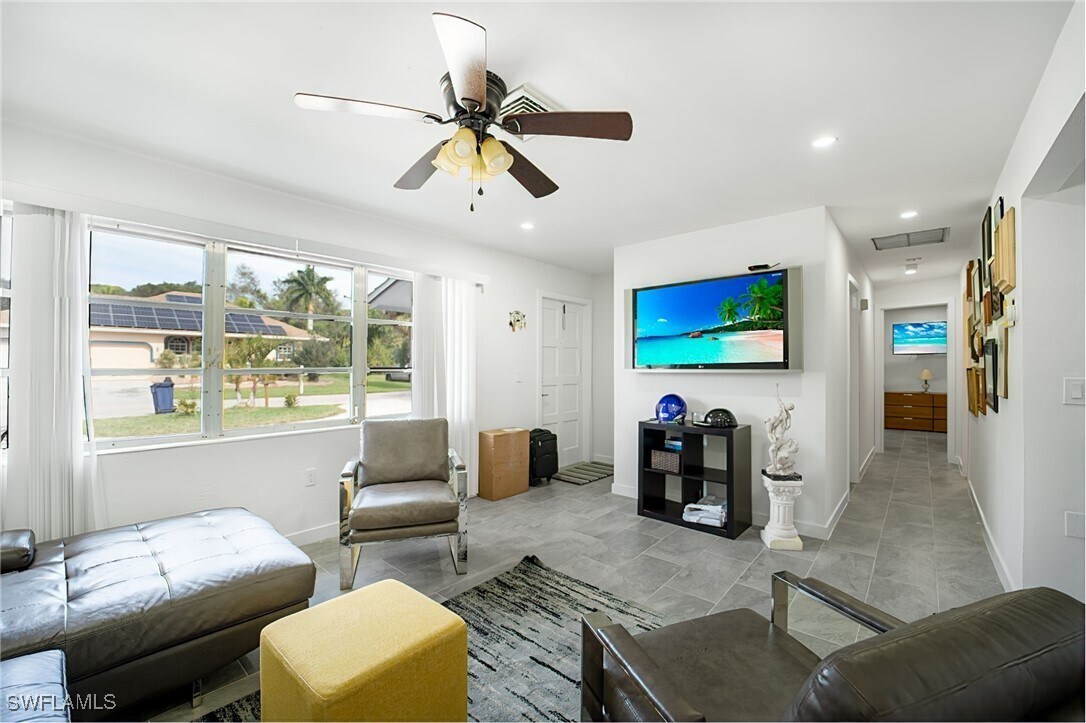 Foto principal - 60 Cardinal Dr