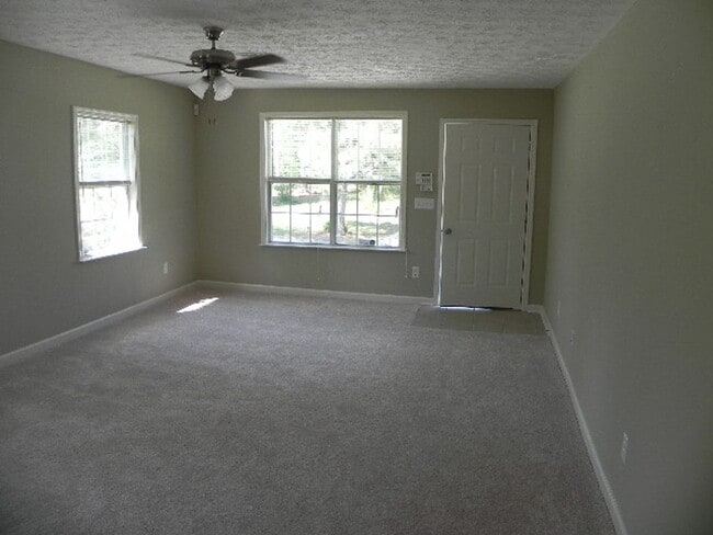 Building Photo - Off 280 Bypass, Phenix City