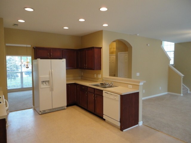 Building Photo - 3916 Fountain Grove Drive
